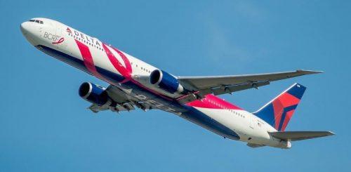 Rezultate trimestriale companii SUA: Delta Air Lines, venituri record de $14,2 miliarde și câștiguri cu 44% mai mari — acțiunea sare 12% în pre-market