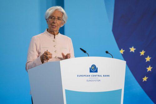 Banca Centrală Europeană menține dobânzile neschimbate. Investitorii sunt atenți la evoluția inflației și la riscurile de încetinire economică