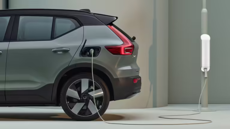 Producătorii auto europeni se confruntă cu dificultăți pe fondul tranziției istorice către vehicule electrice 1 Volvo