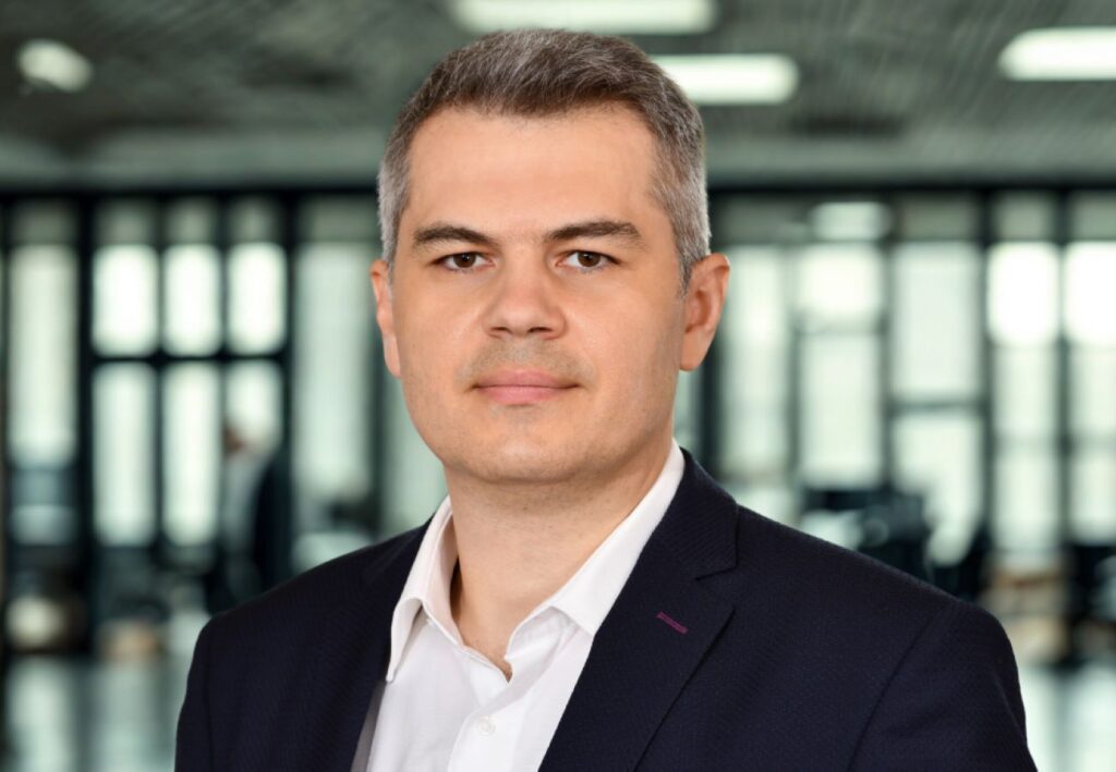 Studiu Investimental: Titlurile de stat rămân pilon de siguranță, dar interesul pentru acțiuni și ETF-uri crește