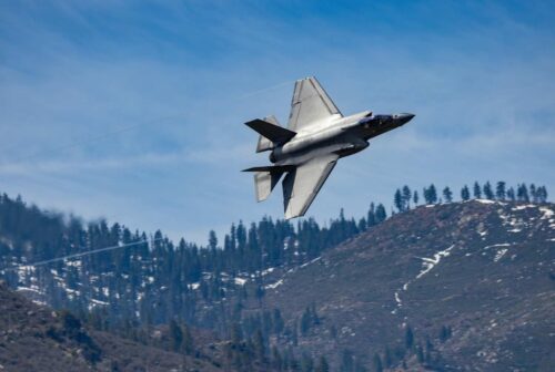 RTX depășește estimările cu EPS ajustat de $1,78 și venituri de $22,1 mld — dar piața ia profituri