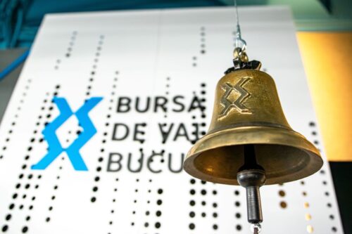 BVB revine pe verde: BET câștigă 0,67% într-o ședință de recuperare, Teraplast (+2,03%) și Hidroelectrica (+1,95%) conduc avansurile. Bursele europene continuă seria negativă pentru a opta ședință