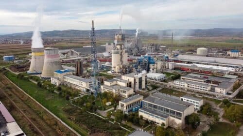 Romgaz a finalizat negocierile pentru preluarea activității operaționale a Azomureș. Valoarea tranzacției depășește 46 milioane de euro