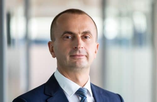 Studiu EY: România se remarcă într-un climat european marcat de încetinirea investițiilor străine