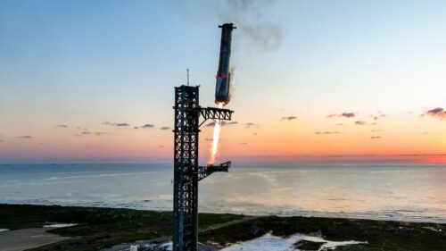 SpaceX vrea cel mai mare IPO din istorie: până la 75 mld. $ la o evaluare de aproape 2.000 mld. $